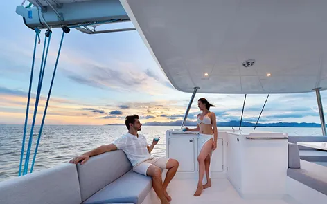 VISIONARY YACHTS LUXURY REDEFINED
